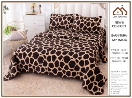 Комплект кувертюра от плюш + подарък 2 калъфки, 230х250 см ,Casa Minunata