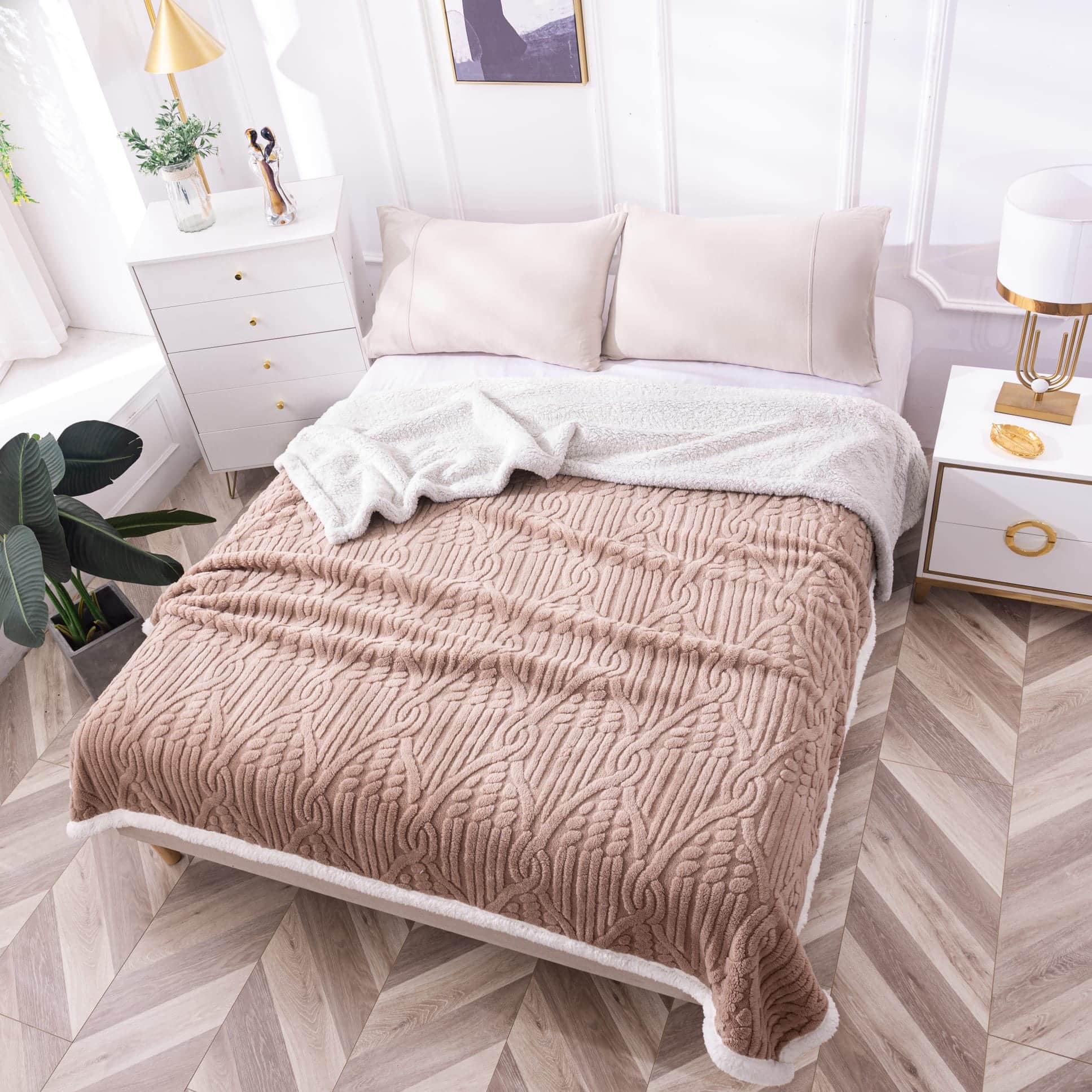 67cb3581-10d0-4872-9902-1a28e201611f