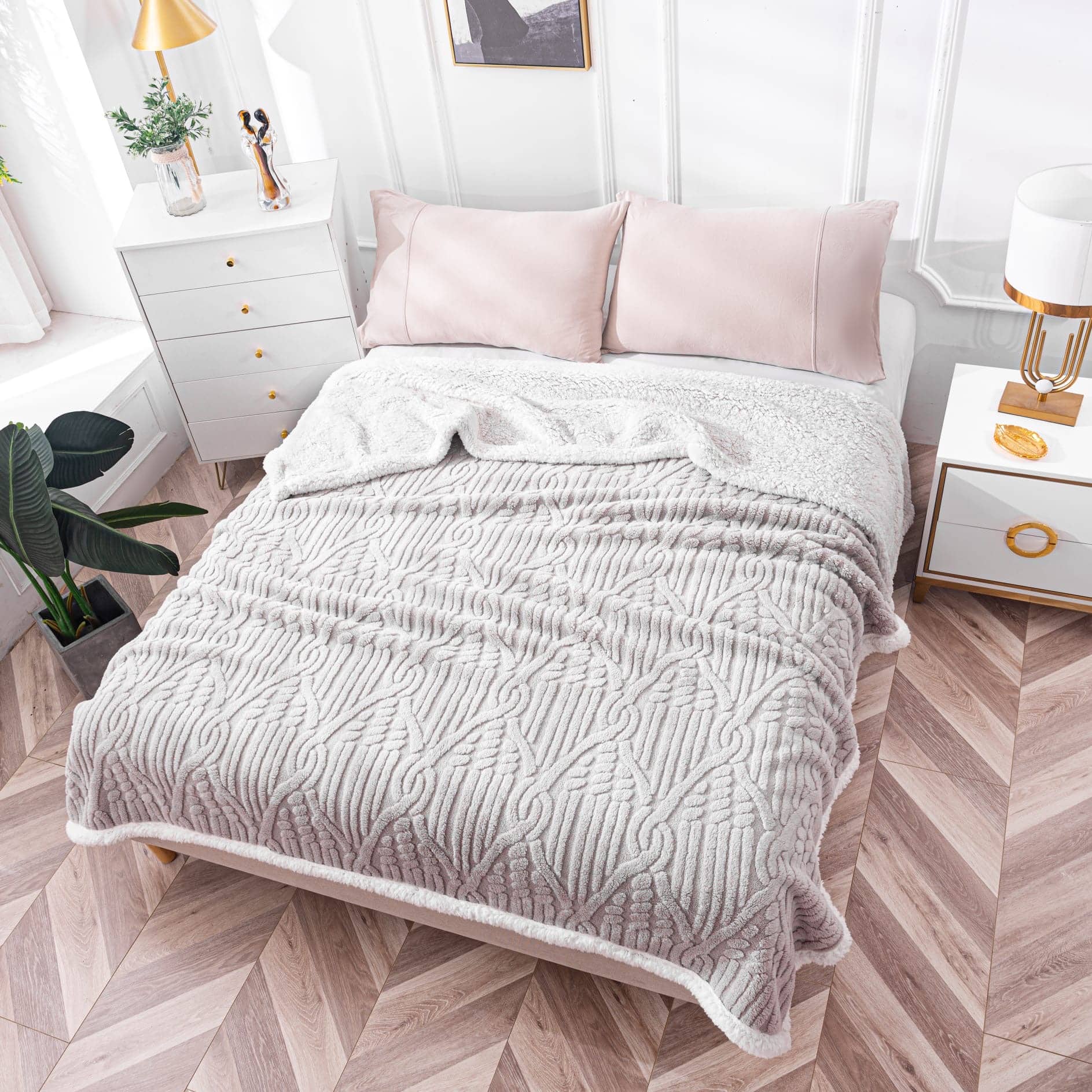 fe000f2b-e795-461f-b0b9-1d2a1b73a128